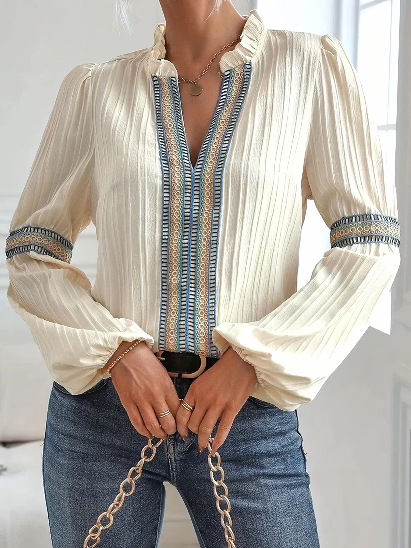 Nora | Delicate Lace Top